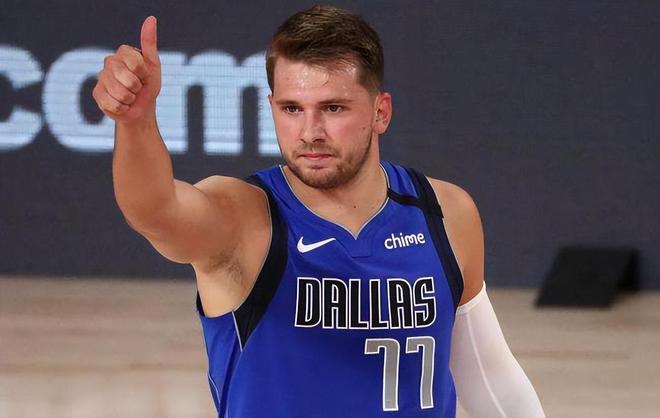 赛场需要面 赛场需要面