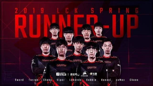 而是被他拉 而是被他拉